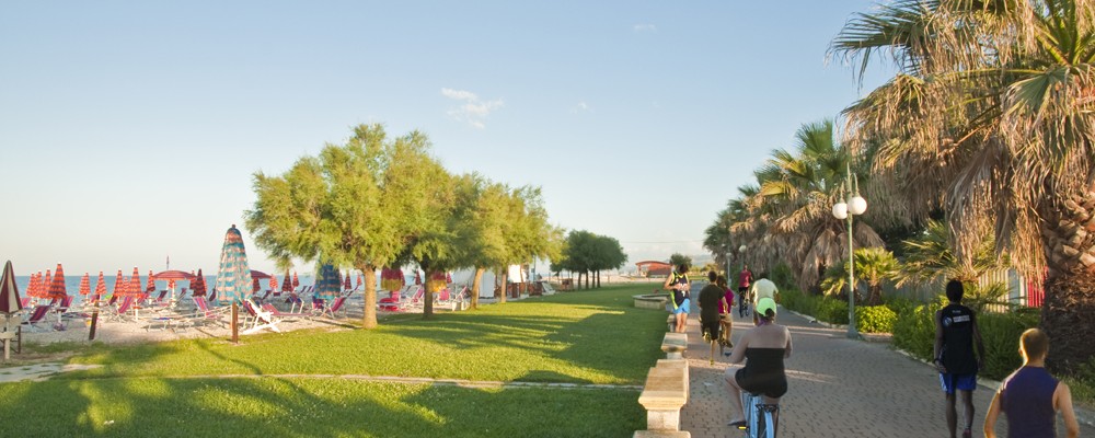 Vista esterna del B&B Domus Primavera a Scerne di Pineto